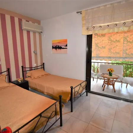 Lovely Studio In Loutraki, Greece Loutraki (Corinthia)